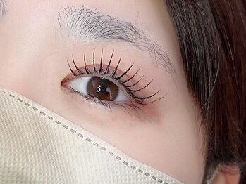 フィズアイビューティー 岡崎竜美ヶ丘店(fiz eye beauty)/似合わせまつ毛パーマ