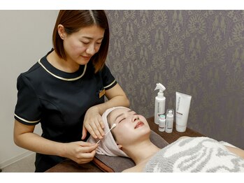 エターナルビューティー 各務原店(ETERNAL Beauty)/水光ピーリングで艶肌・毛穴レス