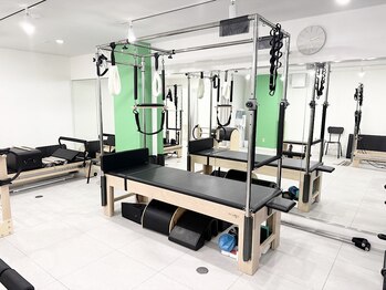 ランド(Rand)/マシンピラティス　キャデラック