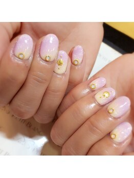 プチブラン(Petit Blanc)/お客様ネイル画像