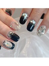 チャコネイル(chaco-nail)/ブラック&キラキラビジュー