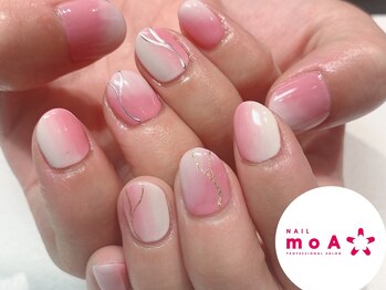 ネイルモア バイ アフロディーテ(NAIL moA)/ふんわりグラデーションネイル