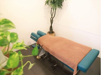 整体アンドリラクゼーションサロン ライン Luz湘南辻堂店(Line)/背骨・骨盤の調整/姿勢改善