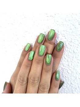 プリュムアイラッシュ(plume eyelash)/マグネットネイル