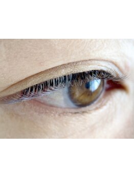 ボリュームのある目元にしたい