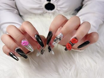 ロアネイル 市川店(LOA.NAIL)の写真/【カラー1,500種類以上☆】当店自慢の豊富な色味でオンリーワンの指先を実現！市川駅徒歩1分で通いやすい♪