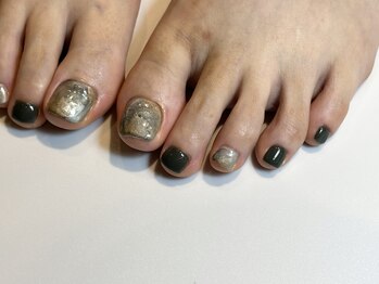 シータ(Siita)/foot monthly design