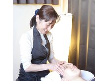 アシュナ(Ashuna)/むくみ解消フェイシャル