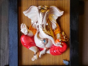 アジアンリラクゼーション ヴィラ 大橋店(asian relaxation villa)/タイで人気の神様 ガネーシャ