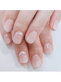 シンプルジェルネイル&本格ケア