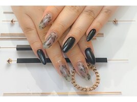 バタフライBKマットネイル
