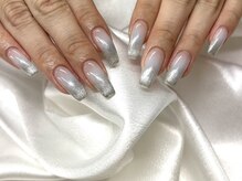 ケーエヌ(KN)/チークネイル