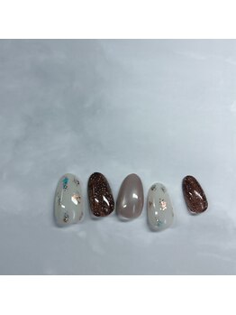 ネム(nem.)/定額ネイル6600円