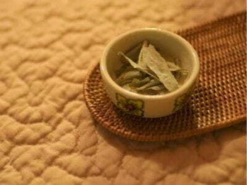 グリーンセラピー(Green therapy)/ホワイトセージを炊いています