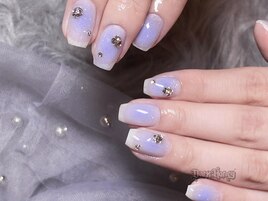 夢かわパープルチークネイル