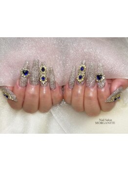 長さ出しのできるサロン