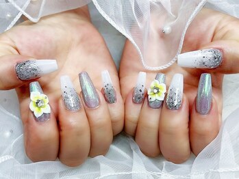 シャルモン(charmant)の写真/丈夫な仕上がりで長持ち！爪の形,短さが気になる方にも◎スカルプ,チップどちらもOK★見惚れる仕上がりに…