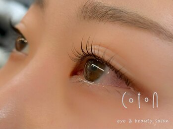 コトンアトリエ アイ アンド ビューティー(COTON atelier eye & beauty)/瞼に当たらず持ちもキープ!