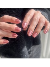 ティニー(Tiny)/お持ち込みネイル