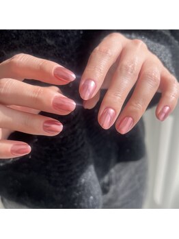 ティニー(Tiny)/お持ち込みネイル