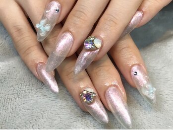 プティパントル(Putit Peinture)の写真/自爪がコンプレックス・深爪・折れてしまった爪・小さい爪の方でも長さ出しでキレイな指先に♪