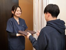 薮下整骨院 表参道院の雰囲気（着替えを準備しているので手ぶらでご来店いただけます。）