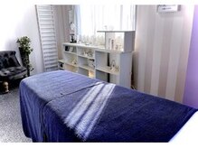 ラ サロン アスール(La. Salon Azul)の雰囲気（洗い立てのタオル。足湯と金沢菓子で心もほどけるご褒美タイムを）