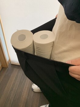 まつの鍼灸院/トイレットペーパー2つ分細く