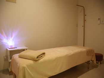 エレナ リラクゼーション サロン(Elena Relaxation Salon)の写真/【2025.6.6NewOpen】あなたの“がんばり”に、癒しという贈り物を♪疲れの取れ方が違う、身体の軽さを実感!