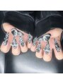 オルシア(Alsea)&nbsp;ゴテゴテネイル☆黒×シルバーでカッコ可愛く♪