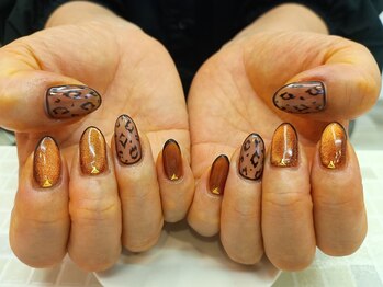 エムネイルズ(m nails)/