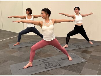 ナグヨガスタジオ 則武新町店(NAG YOGA STUDIO)/溶岩石ホットヨガで健康維持♪