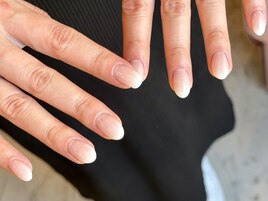 カラーベースホワイトグラデ