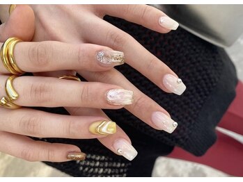 レイ 北谷店(REY)/