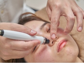 フラット(flat)/毛穴吸引×洗浄