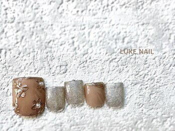 ルークネイル 恵比寿店(LUKE NAIL)/ニュアンスフラワーフット　秋冬