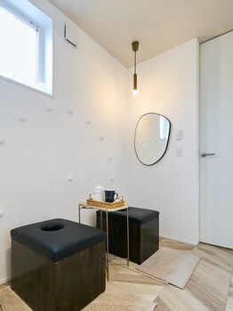 フォーエス(for/s+)/特別空間なよもぎ蒸し部屋