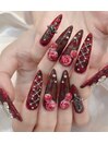 赤黒マーブルネイル