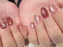 ネイルサロン イントゥ(into_)/桜　ホログラム　ピンクマグ