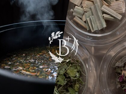 ビープラス(B-PLUS)の写真