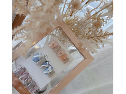 ネイル グレア(Nail glare)の写真