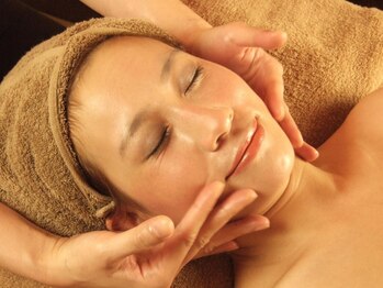 シエスタ(Siesta)/フェイスラインもスッキリ