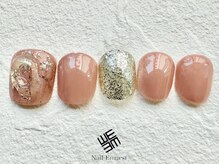 ネイル エミュスト(Nail Emuest)/foot nail /ニュアンスゴールド