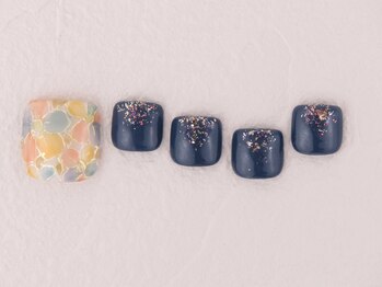 ロヴァニ(rovani)/ふんわりフラワーネイル