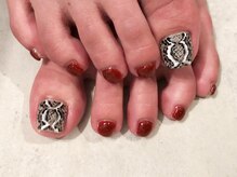 プルメリア(Plumeria)/【フット】パイソン×ボルドー