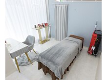 完全個室のサロンは店内で他のお客様に会うこともなく安心です。