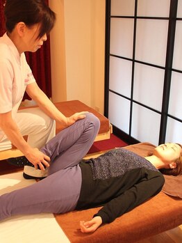 美容カイロ恵の写真/血行不良によるむくみは、身体の歪みを整えることで解消!【全身カイロ+整体+リンパマッサージ】で足を軽く!
