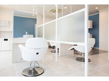 リットヘアー(lit hair)の雰囲気（全席半個室のゆったり空間での施術になります♪）