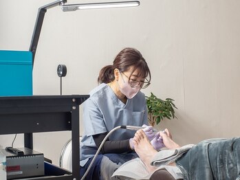 Dr.ネイル爪革命 静岡沼津店の写真/フットケアに特化した専門店の技術でサービスを提供！高度な技術を学んだプロが施術する為、痛みも少なく◎