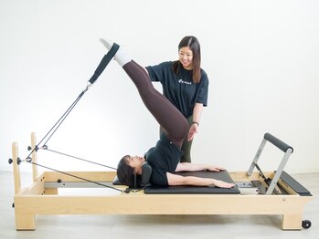 フィットプレイス 浦安店(FITPLACE)の写真/《2月26日OPEN》自分を磨く新習慣を浦安で☆運動不足解消から本格ダイエットまでプロが徹底サポート♪